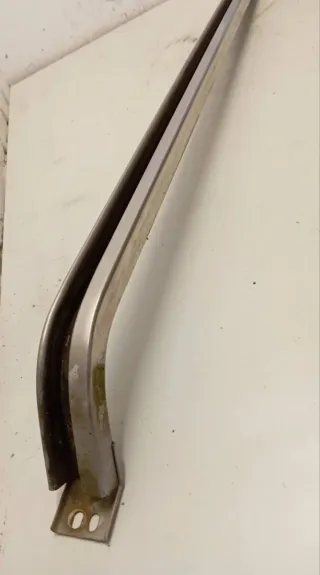 Guía inferior Wolkswagen T4 Puerta Corredera