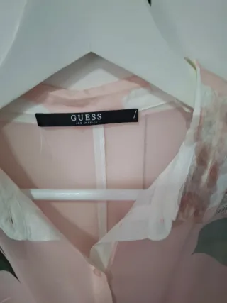 Blusa mujer Guess Flamencos y Hojas Tropicales