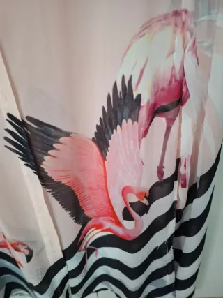 Blusa mujer Guess Flamencos y Hojas Tropicales
