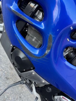 Suzuki GSXF 600 Azul
