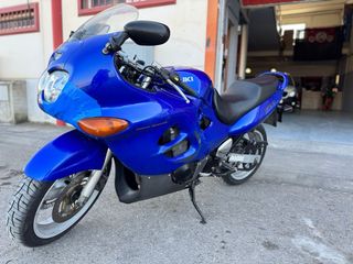 Suzuki GSXF 600 Azul