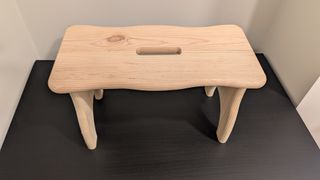 Reposapiés de madera maciza de pino