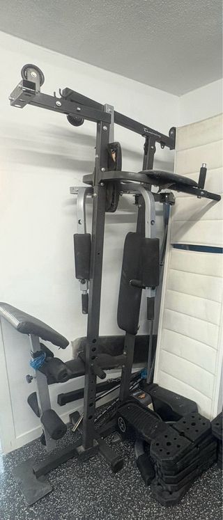 Equipo de gimnasio multifuerza y camilla apara lap