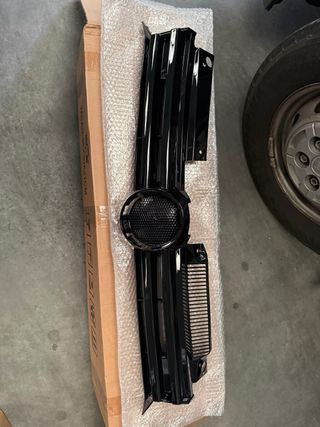 Rejilla delantera golf 6R