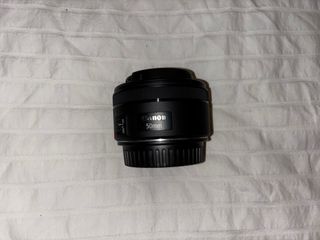 Kit Canon EOS 1300D Negra