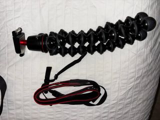 Kit Canon EOS 1300D Negra