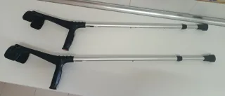 Muletas ortopédicas aluminio diferentes medidas.