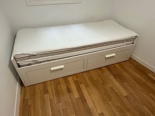 Cama BRIMNES IKEA Blanca con Cajones