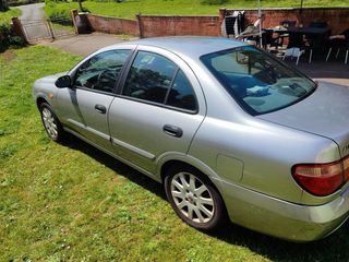 Nissan Almera 2003