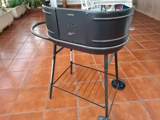 Barbacoa nueva sin usar