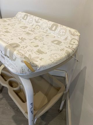 Cambiador bañera bebé flip