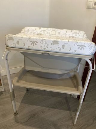 Cambiador bañera bebé flip