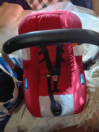Silla coche bebé con arnés 5 puntos