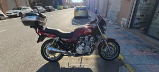 Honda CB 750 Seven Fifty