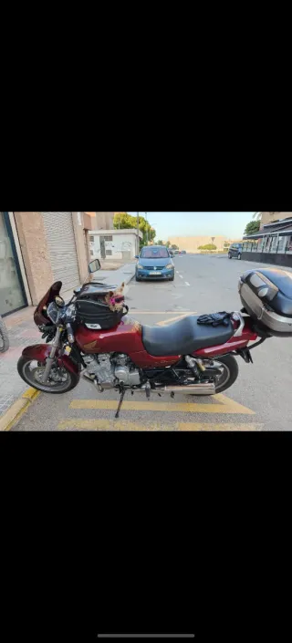 Honda CB 750 Seven Fifty