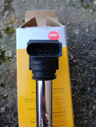 Bobina encendido NGK U5015 VW Audi Seat Skoda