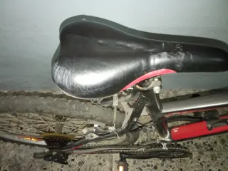 Bicicleta Rockrider Gris y Roja