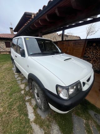 Nissan Terrano II 2002
