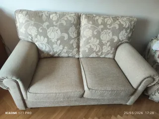 Sofá de 2 plazas beige