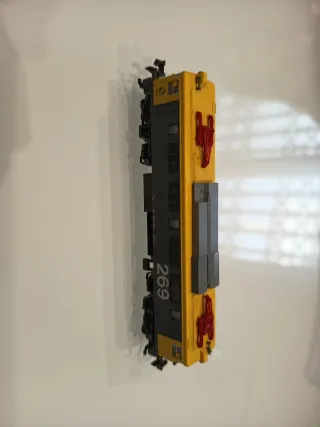 Locomotora 269 Escala N y talgo ibertren