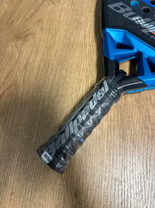 Bullpadel Vertex 05 Hybrid 2026