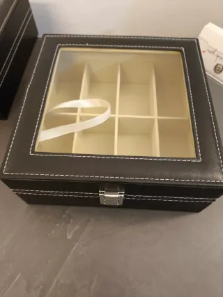 Scatola porta orologi con 12 scomparti