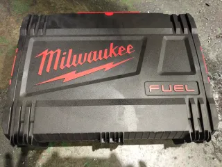 Caja para herramientas Milwaukee