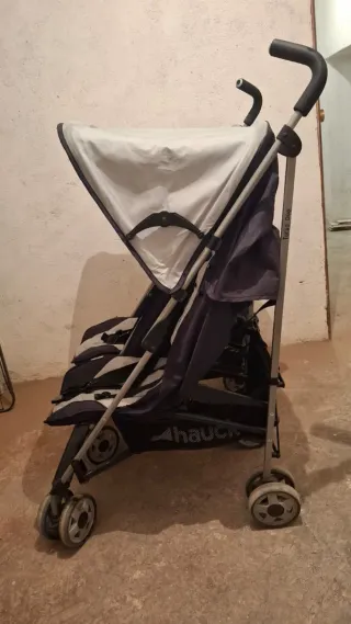 Carrito gemelar o hermano mayor/menor