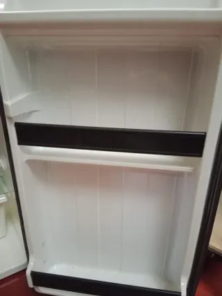 Nevera pequeña Indesit