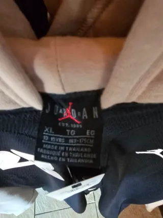 Felpa Jordan 23 Beige/Nero