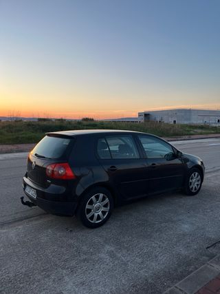 Volkswagen Golf 1.9 tdi 105 cv