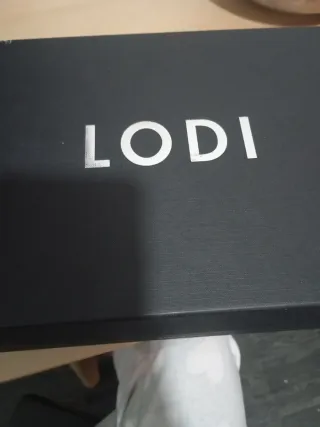 Zapatos de salón LODI blancos y marrones