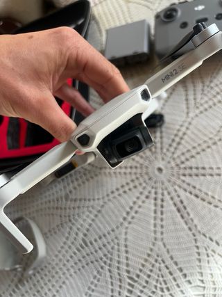 Dron DJI Mini 2 Gris