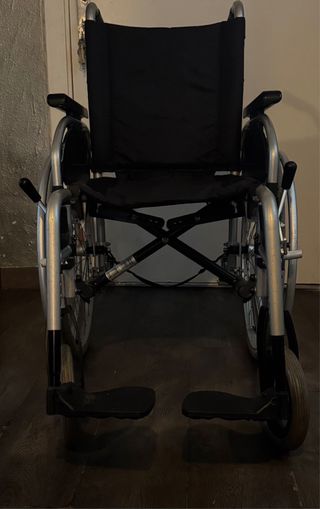 Se venden sillas de ruedas