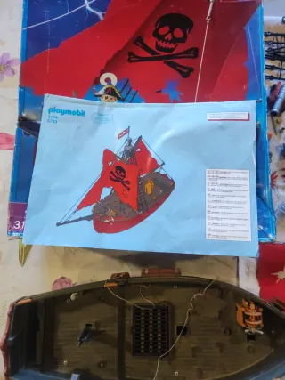 Barco Pirata Playmobil 3174 con figuras