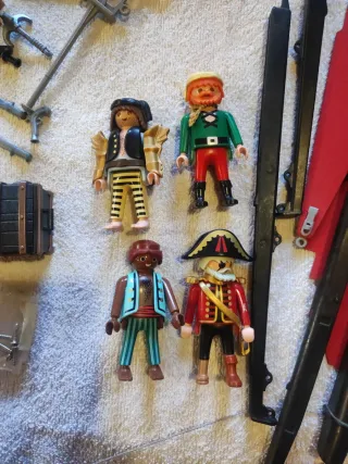 Barco Pirata Playmobil 3174 con figuras