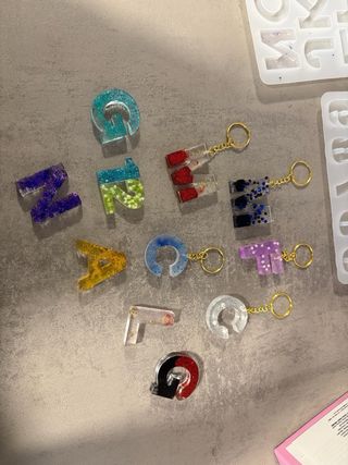 Portachiavi a forma di cuore e farfalla, lettere