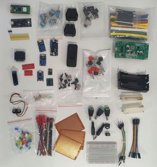 Placa Arduino con componentes