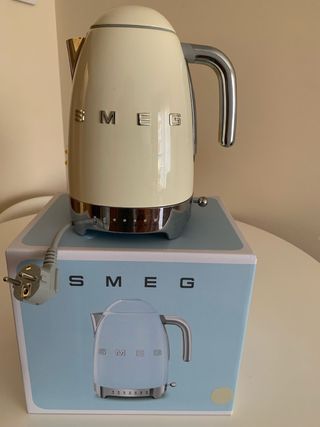 Hervidor Smeg Crema