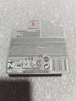 Hot Wheels Kafer Racer Amarillo 1/10