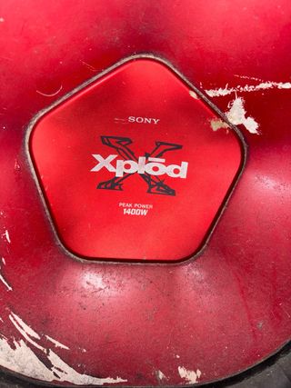 Altavoz Sony Xplod Bombo Negro/Rojo