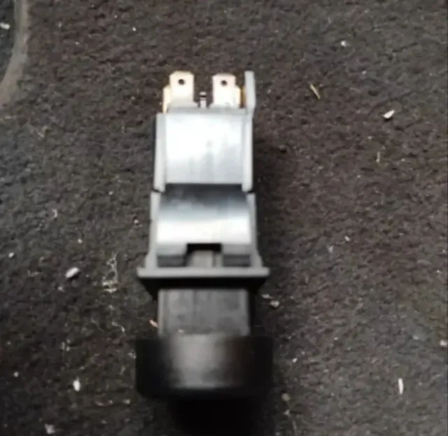 Botón Warning Peugeot 205 106 306 Partner Berlingo