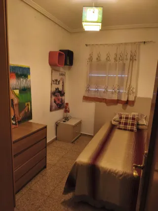 Alquilo piso en Canet pueblo, 2° piso sin ascensor