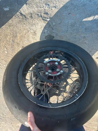 Ruedas Supermotard 100/90-12