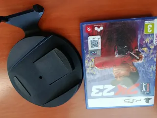 Base PS5 y Juego PGA Tour 2K23