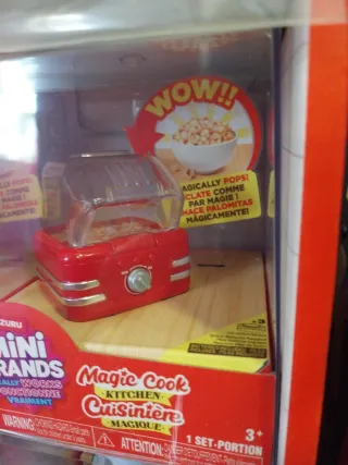 Mini Brands Magic Cook Kitchen Set