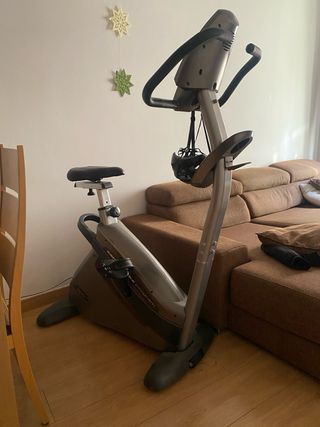 Bicicleta Estática BH Fitness - Sin Uso