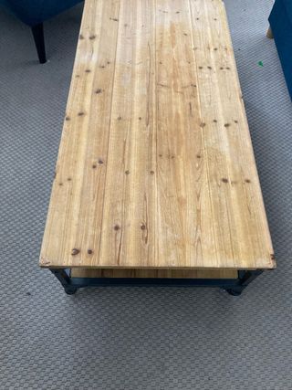 Mesa de centro industrial madera y metal