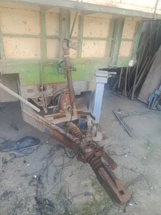 Remolque para tractor