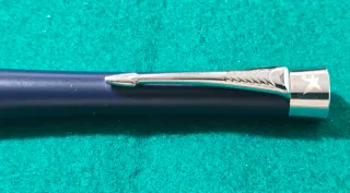 Bolígrafo Parker Urban  Azul Marino en Estuche